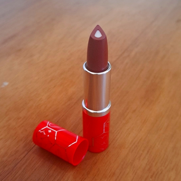 New Clinique Lipstick Angel Red - Picture 1 of 5